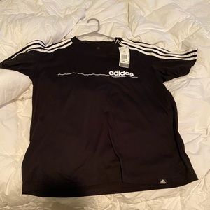 Adidas T-shirt